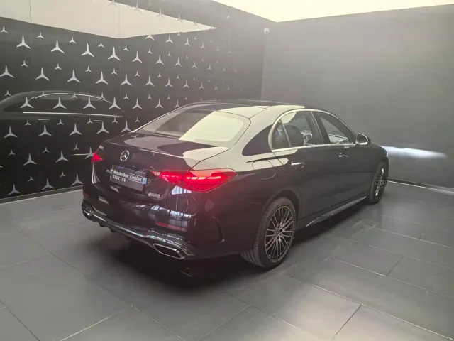 Mercedes-Benz C-Class — Фото автомобиля 15