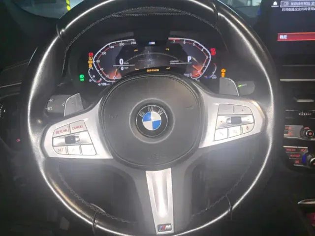 BMW 5 Series — Фото автомобиля 14