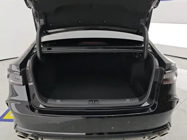 Chery Arrizo 8 — Фото автомобиля 4