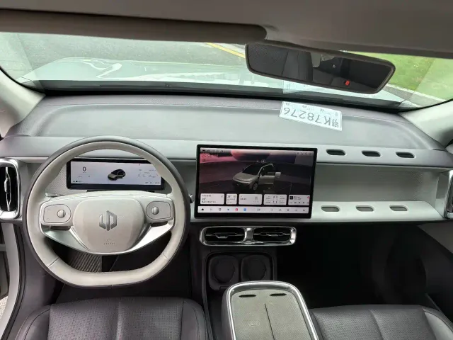 Leapmotor B10 — Фото автомобиля 5