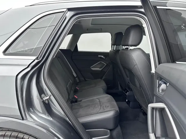 Audi Q3 — Фото автомобиля 13
