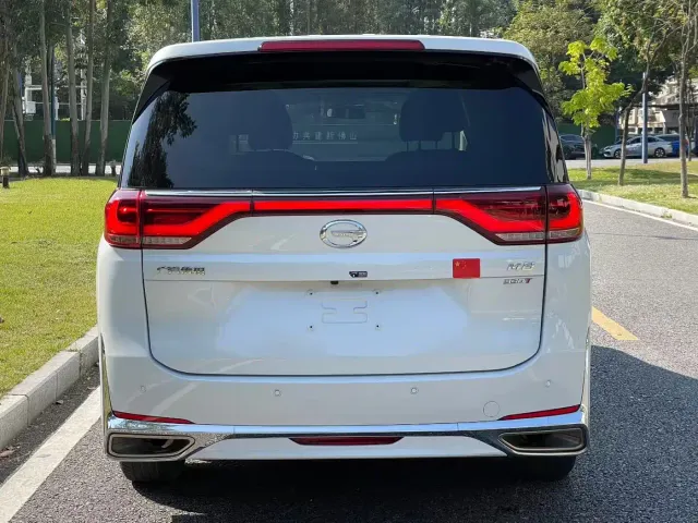 GAC Trumpchi M8 — Фото автомобиля 6