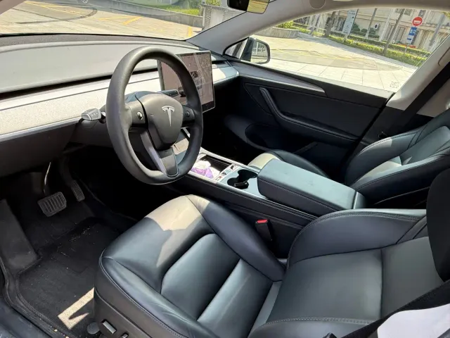 Tesla Model Y 2023 Rear-Wheel Drive Edition — Фото автомобиля 7