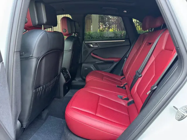 Porsche Macan — Фото автомобиля 6