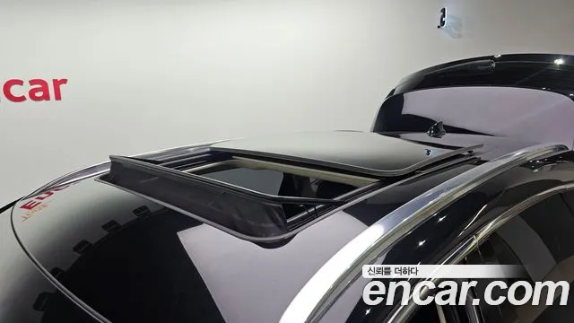 Genesis GV80 — Фото автомобиля 27