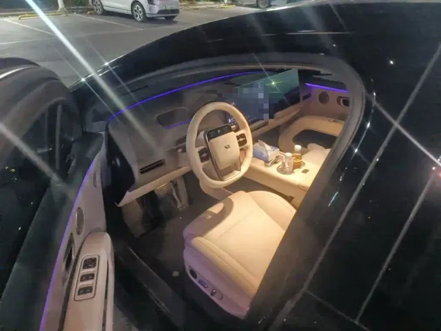 Li Auto i6 — Фото автомобиля 12