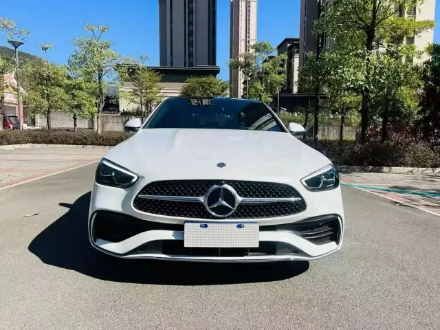 Mercedes-Benz C-Class — Фото автомобиля 2