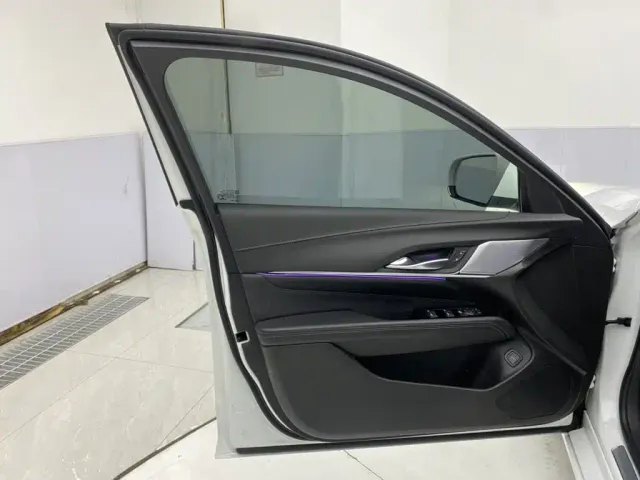 Cadillac Cadillac CT4 2022 28T Luxury Model — Фото автомобиля 16