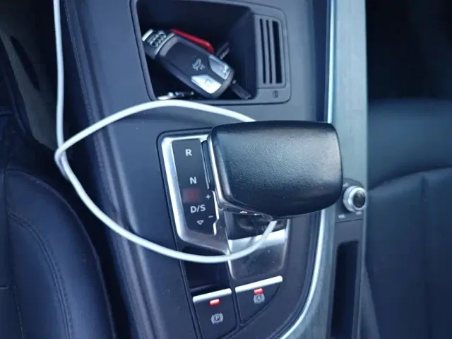 Audi A4L — Фото автомобиля 6