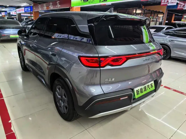 BYD Yuan UP — Фото автомобиля 6