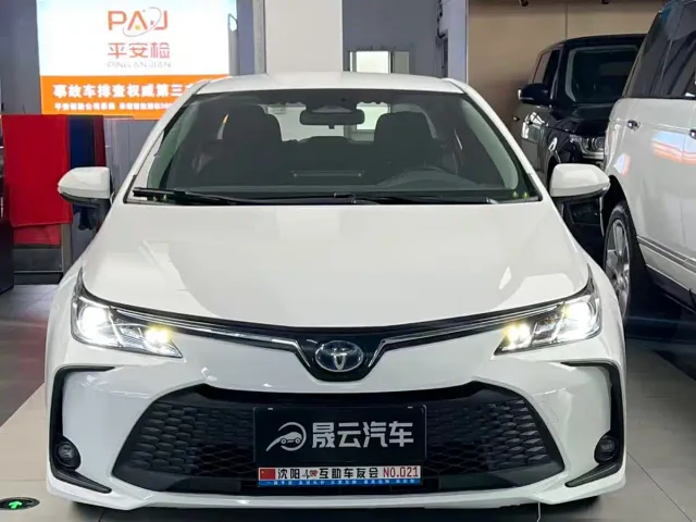Toyota Corolla — Фото автомобиля 2