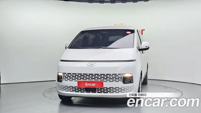 Hyundai Staria — Фото автомобиля 3
