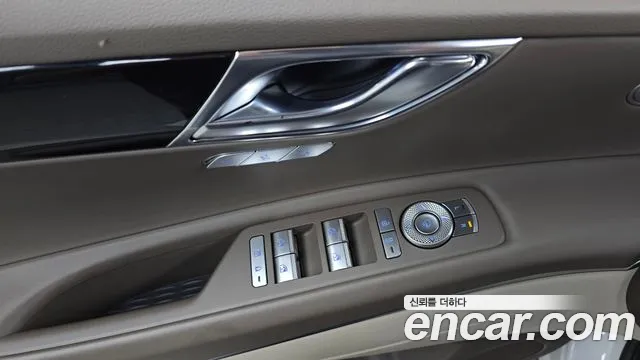 Genesis GV80 2.5T Бензин 2WD — Фото автомобиля 18