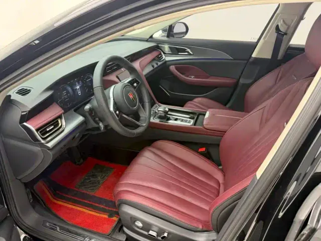 Hongqi H5 — Фото автомобиля 4