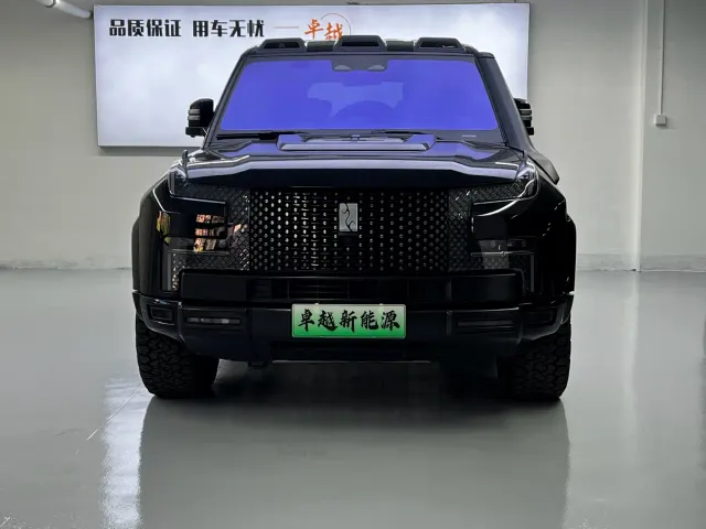 BYD U8 — Фото автомобиля 2
