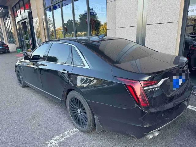 Cadillac CT6 — Фото автомобиля 3