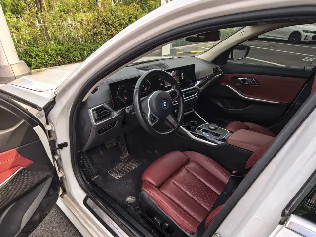 BMW i3 — Фото автомобиля 13