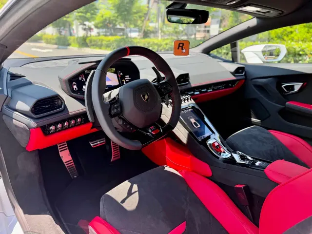 Lamborghini Huracan — Фото автомобиля 4