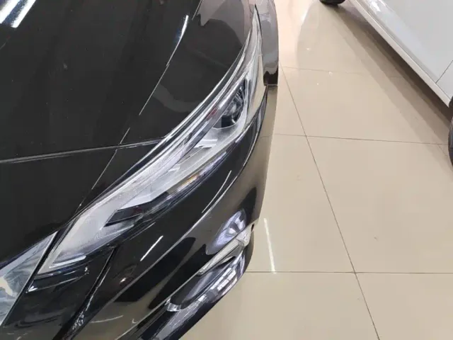 Nissan Teana — Фото автомобиля 22