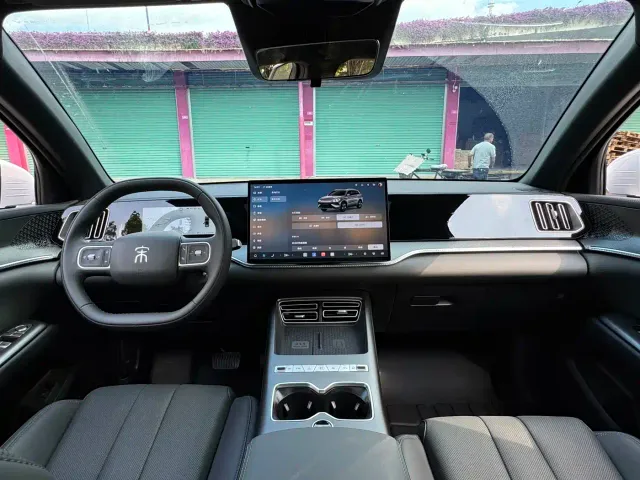 BYD Song Pro — Фото автомобиля 10