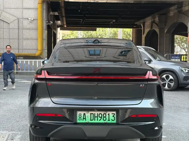 Roewe Feifan R7 — Фото автомобиля 10