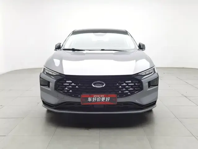 Ford Mondeo 2023 EcoBoost 245 Luxury — Фото автомобиля 3