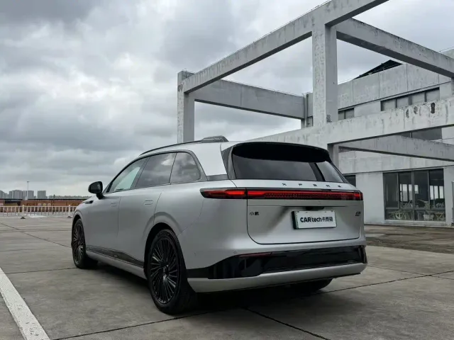 Xpeng G9 — Фото автомобиля 7