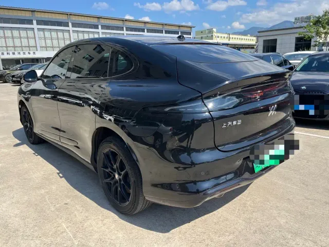 IM Motors LS6 — Фото автомобиля 9