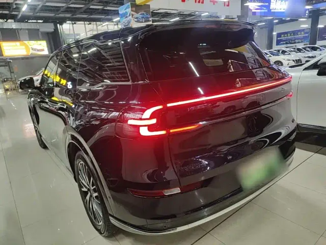 Changan Qiyuan Q07 — Фото автомобиля 4