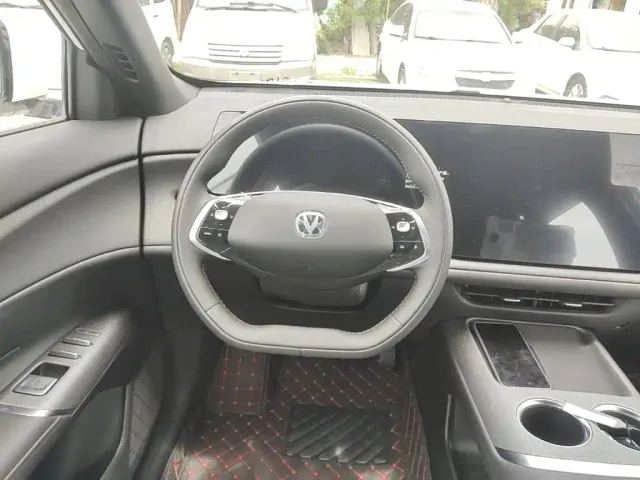 Changan CS75 Plus — Фото автомобиля 10