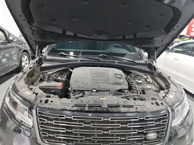 Land Rover Range Rover Velar — Фото автомобиля 19