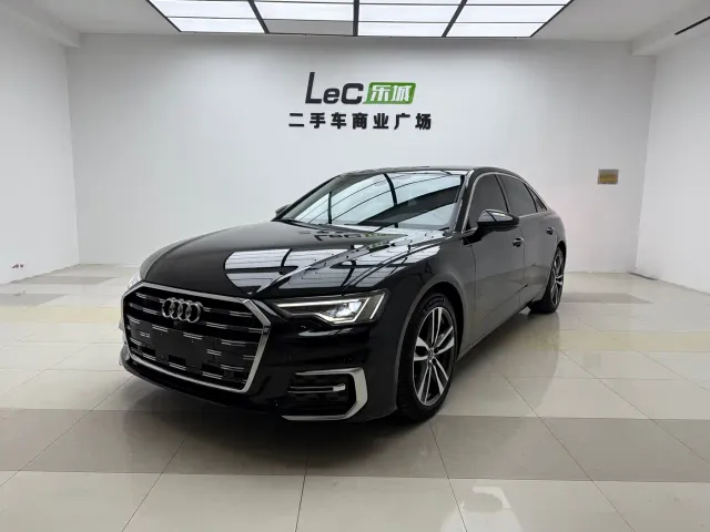 Фотография автомобиля — Audi A6L