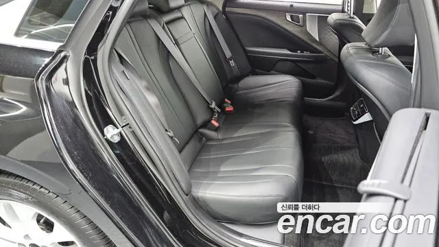 Kia K8 2.5 Бензин 2WD — Фото автомобиля 12