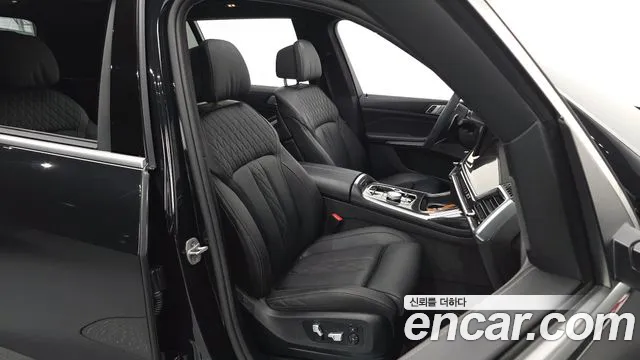 BMW X7 G07 — Фото автомобиля 16