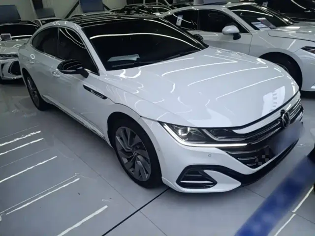 Volkswagen CC — Фото автомобиля 3