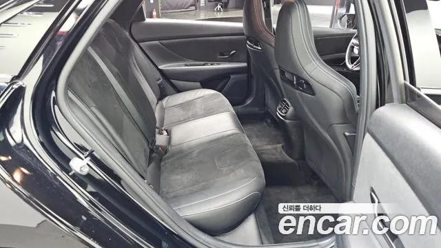 Hyundai AVANTE — Фото автомобиля 13
