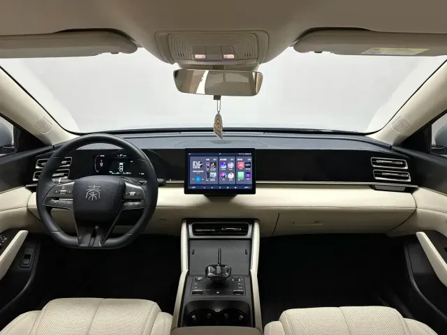 BYD Qin L 2024 DM-i 80KM Leading Edition — Фото автомобиля 12