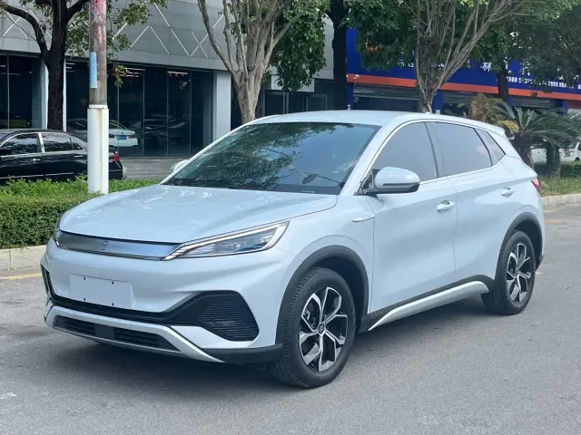 Фотография автомобиля — BYD Yuan PLUS