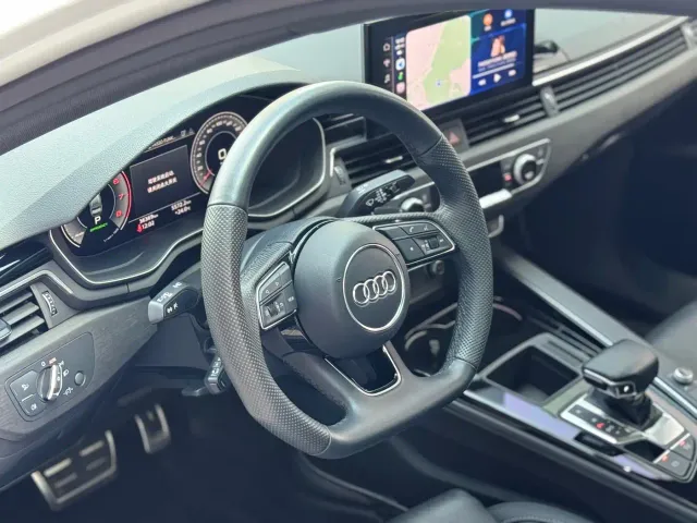 Audi A4L — Фото автомобиля 20