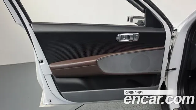 Hyundai Ioniq 6 — Фото автомобиля 13
