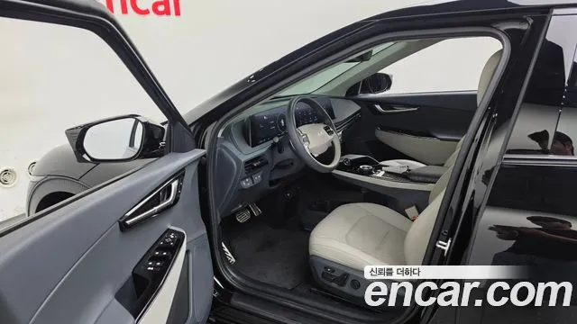 Kia EV6 — Фото автомобиля 10