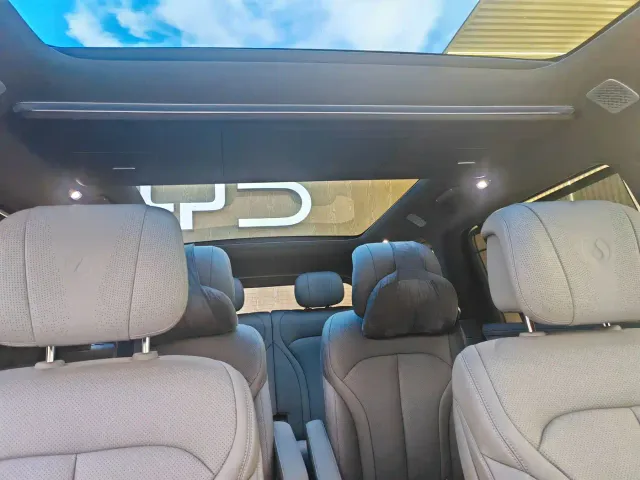 Denza N9 — Фото автомобиля 6