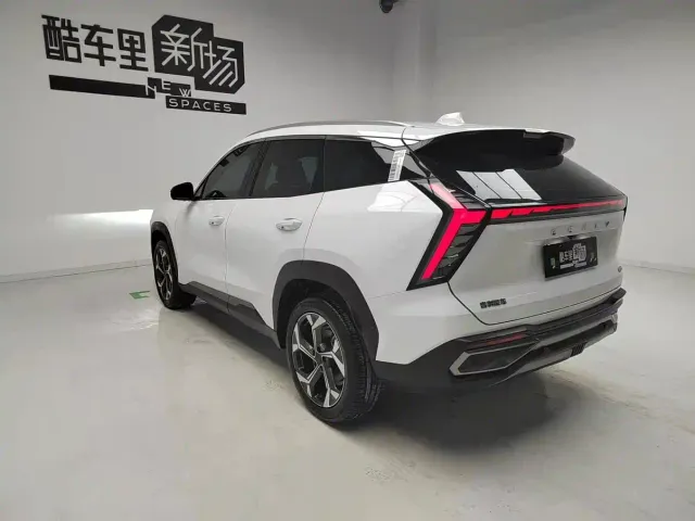Geely Boyue L — Фото автомобиля 6