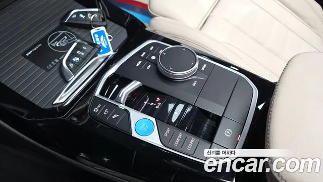BMW iX3 G08 (2020–2024) — Фото автомобиля 12