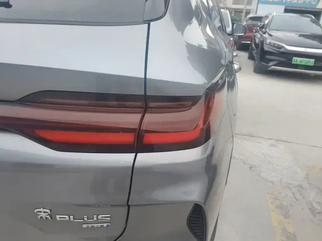 BYD Song PLUS — Фото автомобиля 7