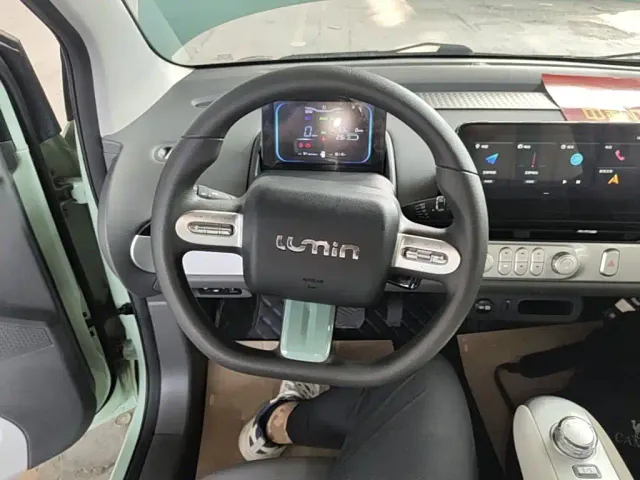 Changan Lumin — Фото автомобиля 10