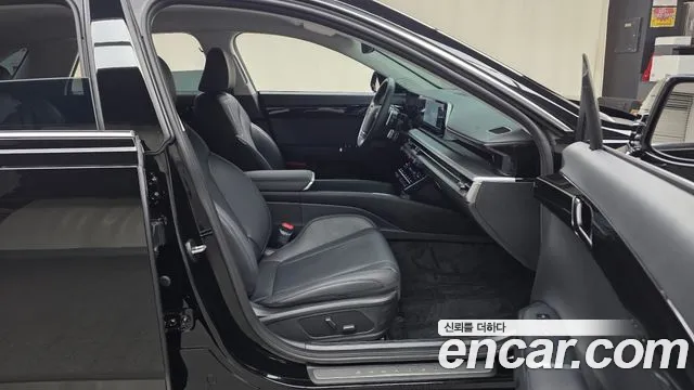 Hyundai Grandeur GN7 — Фото автомобиля 17