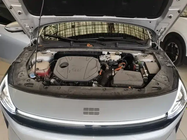 Geely Galaxy L6 — Фото автомобиля 19