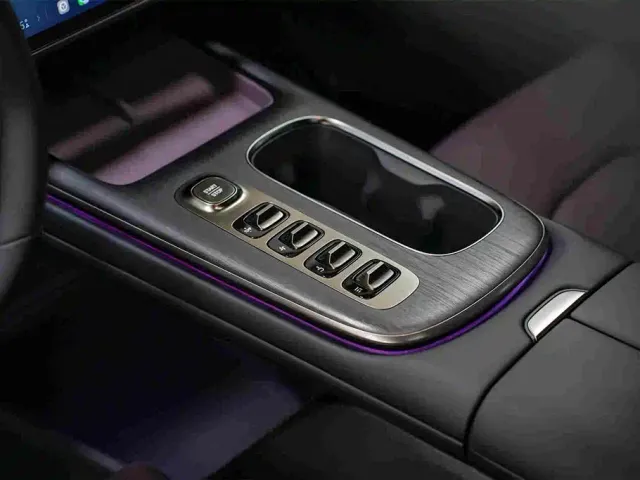 Xiaomi SU7 — Фото автомобиля 9