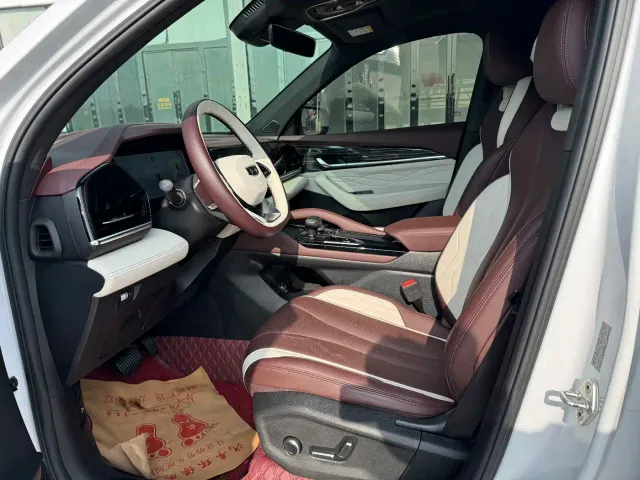 Geely Xingyue L — Фото автомобиля 4